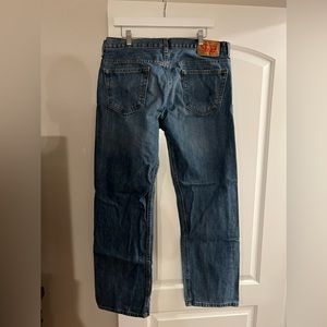 Levi’s 569